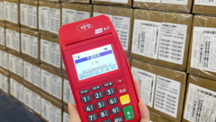 合新刷pos机屏幕无显示怎么办？