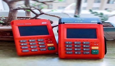 合利宝pos机全国客服电话是多少？