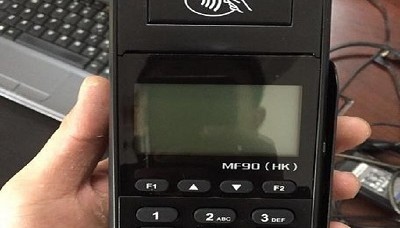 闪电宝pos机400客户服务电话是什么？